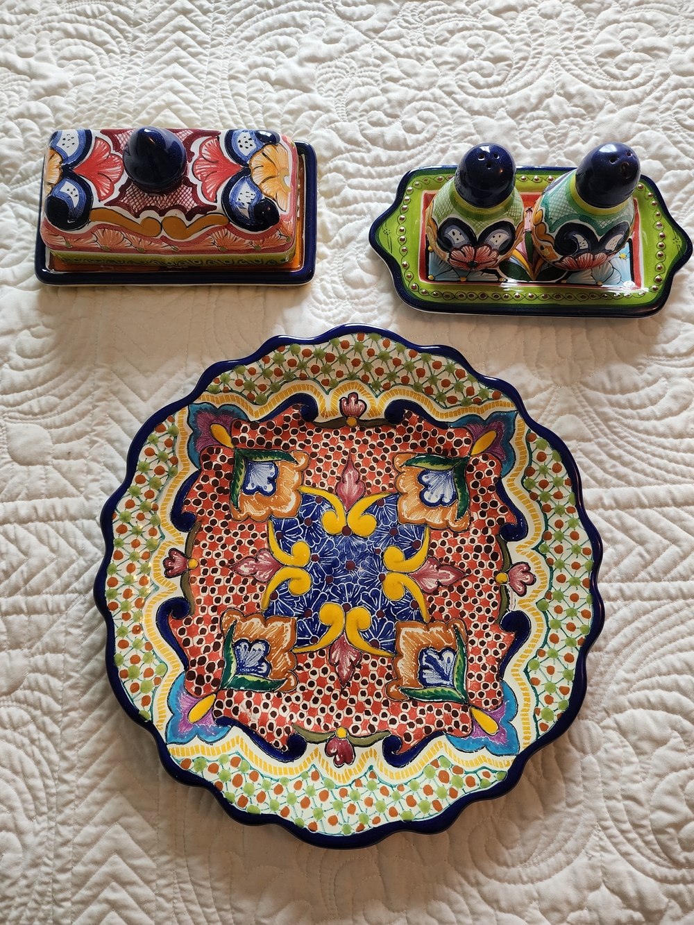 Mexican Pottery Butter Dish Salt Pepper Shakers And Decorative Wall Plate Cobalt